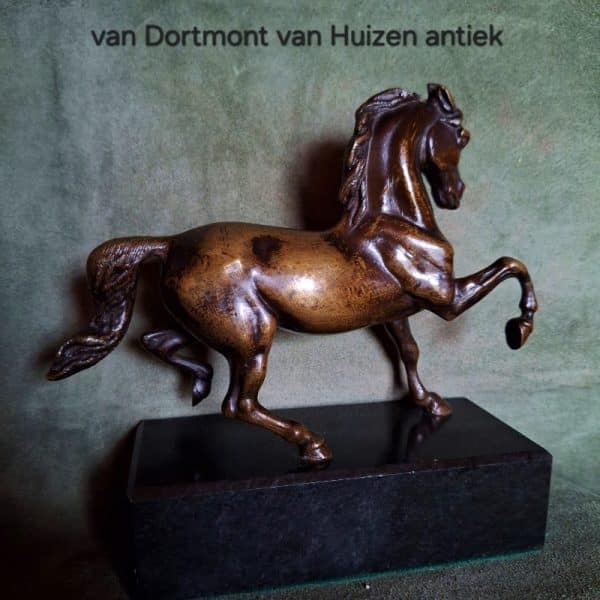 Bronzen paard. VAR00137 - Afbeelding 2