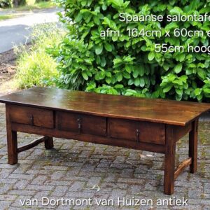 Spaanse Salontafel. TAF00076