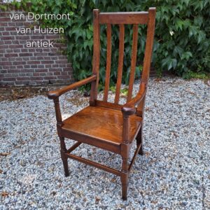 19e eeuwse armstoel. STL00073